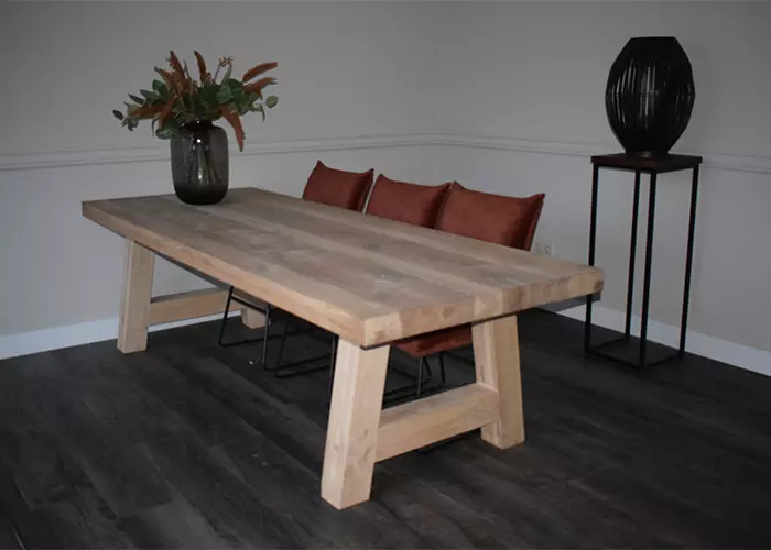 Massief eiken kloostertafel | Houten A-poot Voordeeltafel